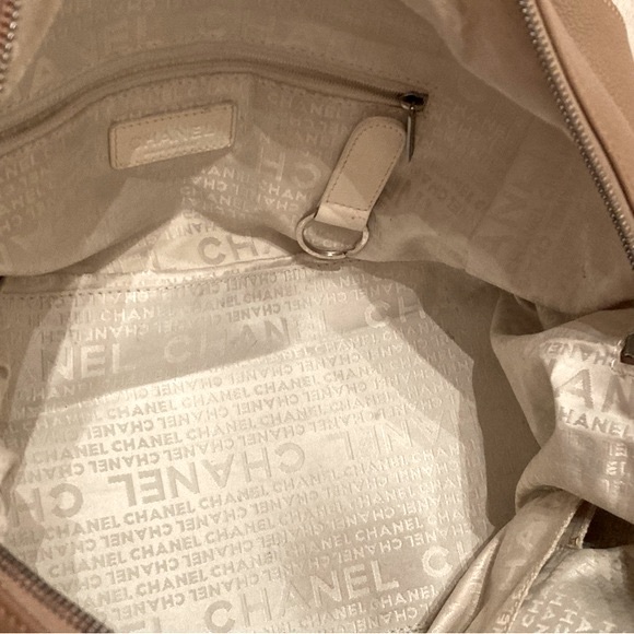 CHANEL Large Caviar Leather Quilted Bowler Bag - Picture 9 of 16